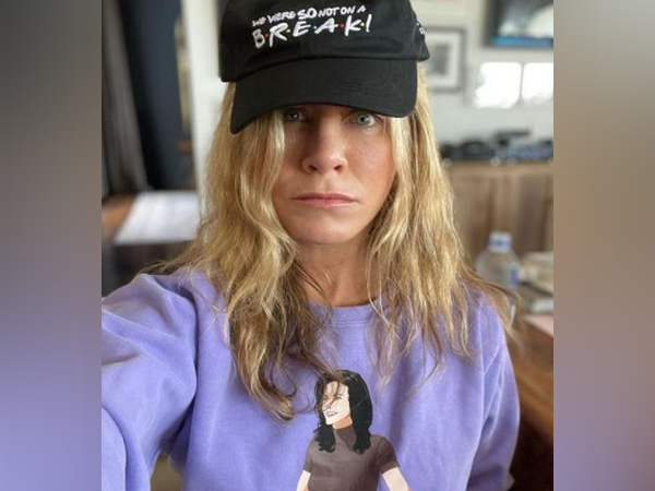 600px x 450px - Entertainment News | Jennifer Aniston Shares Cryptic Reply on Whether  Ross-Rochel Were on Break | LatestLY
