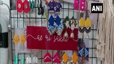 India News | Mother-Daughter Duo Turns Entrepreneur in Gujarat's Vadodra, Sells Jewellery Made of Recycled Fabric