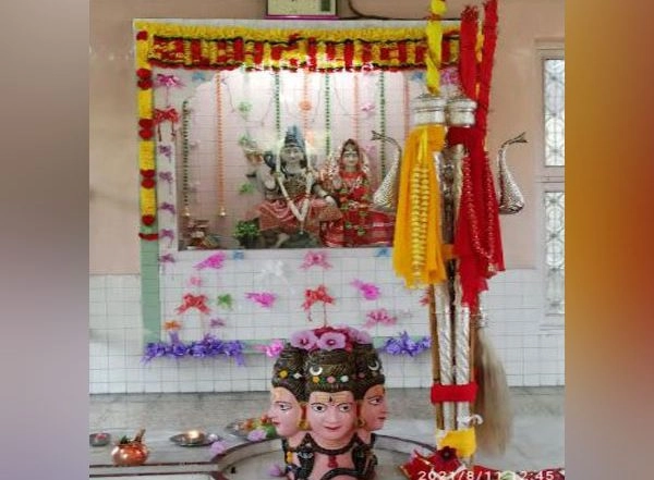 India News | 'Chhari-Sthapana' Ceremony Performed at Shri Amareshwar Temple in Srinagar