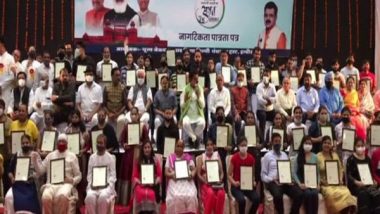 Indian Citizenship Granted to 75 Sindhi Refugees From Pakistan in Indore 