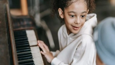 Lifestyle News | Study Suggests Learning Foreign Languages Can Enhance the Processing of Musically Relevant Sounds