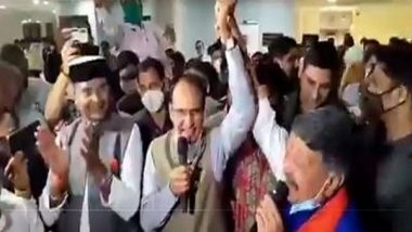 India News | Shivraj Singh Chouhan, Kailash Vijayvargiya's Video Singing Sholay's ''Yeh Dosti' Goes Viral
