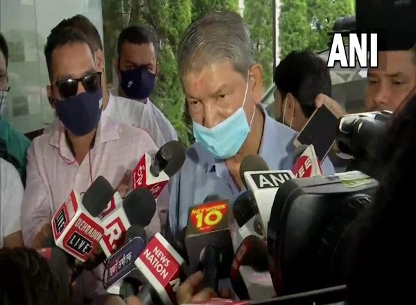 India News | Captain Gets Nod to Lead Assembly Polls in Punjab from High Command; Rawat to Meet Sonia Gandhi to Brief Grievances of Sidhu Camp