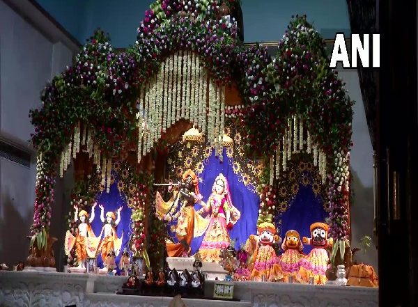 Janmashtami 2021: Devotees Celebrate Krishna Janmashtami With Enthusiasm Across Country