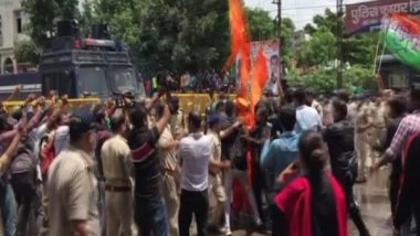 India News | Congress Holds Demonstration in MP's Indore, Submits Memorandum Seeking Permission to Hold Ganeshotsav