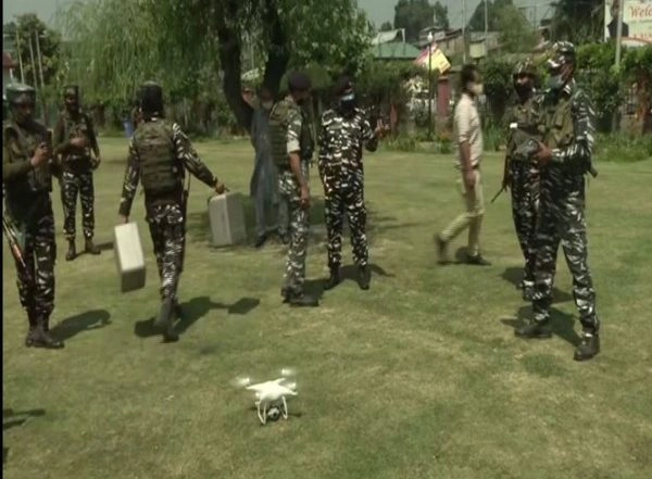 Ahead of Independence Day 2021, Security Forces Conduct Drone Surveillance Drill in Jammu and Kashmir's Srinagar