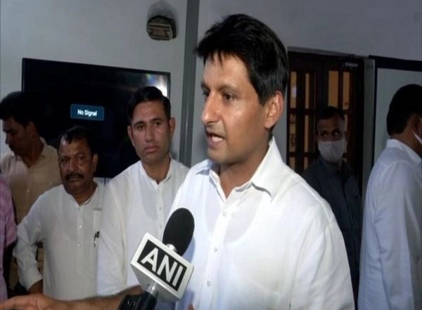 India News |  Deepender Singh Hooda Gives Adjournment Notice in RS over Farmers' Issue