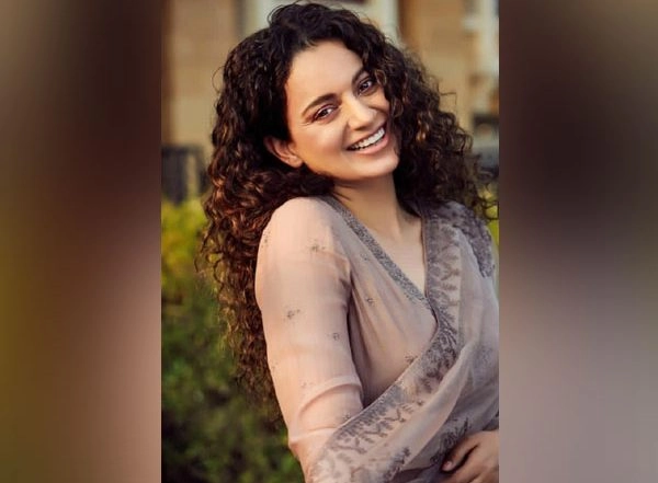 Entertainment News | Kangana Ranaut Spends Quality Time in Budapest with Sister Rangoli Chandel, Nephew Prithivi