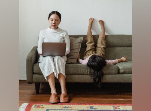 Lifestyle News | Research Suggests Positive State of Mind May Be Antidote for Working in Pandemic