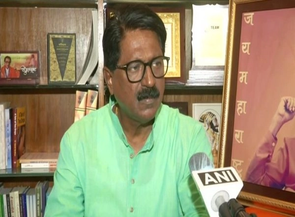 India News | Parliament Will Function if Centre Gives Date for Discussion of Issues Raised by Opposition: Shiv Sena's Arvind Sawant
