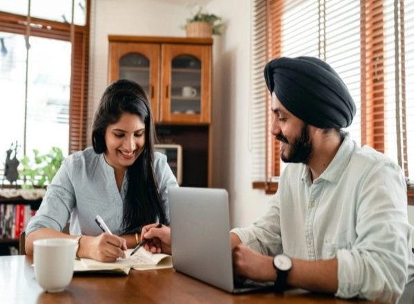 Lifestyle News | Pandemic-induced Relationship Conflict, Aggression Can Be Dealt Through Expressive Writing