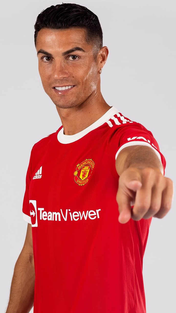 Manchester United confirm Cristiano Ronaldo's shirt number