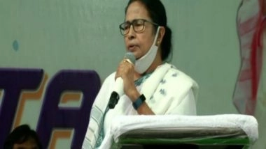 India News | West Bengal Artists Make Idols Depicting Mamata Banerjee as Goddess Durga