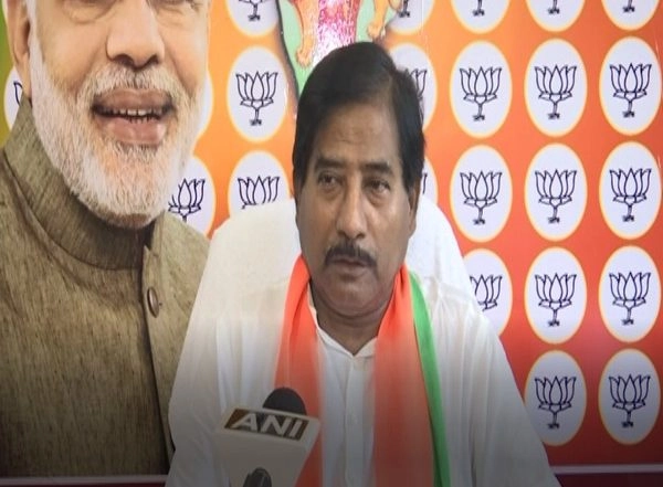 India News | Babul Supriyo Joined TMC to Evade Coal Theft, Cow Smuggling Cases: BJP MP Jagannath Sarkar