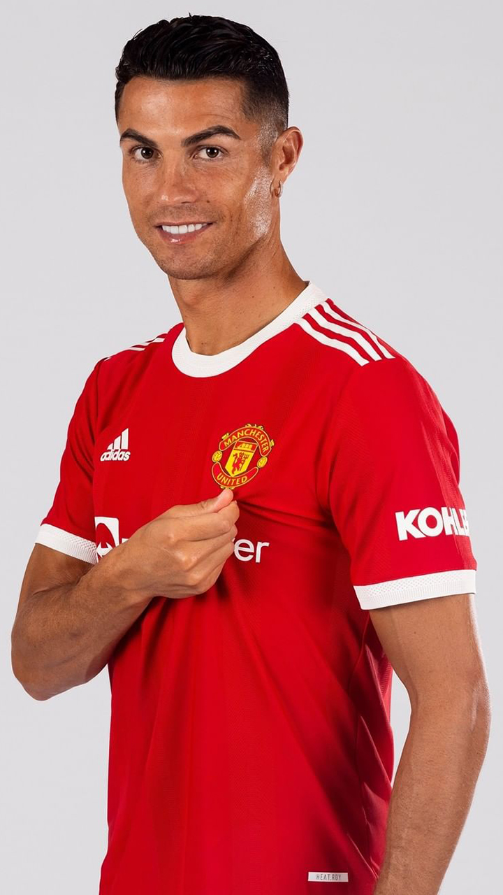 Cristiano Ronaldo Number 7 Jersey Check Out Manchester United Star