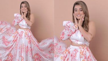 Bhojpuri Actress Akshara Singh Looks Pretty in Floral One-Shoulder Top and Long Flowy Skirt (View Pic)