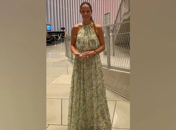 Sports News | Former Tennis Players Ivanovic, Goerges Presented Jana Novotna Award