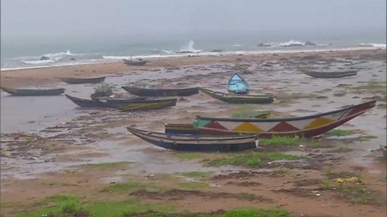 Cyclone Gulab: 2 Fishermen from Andhra Pradesh's Srikakulam Dead, One Missing After Boat Capsizes in Bay of Bengal