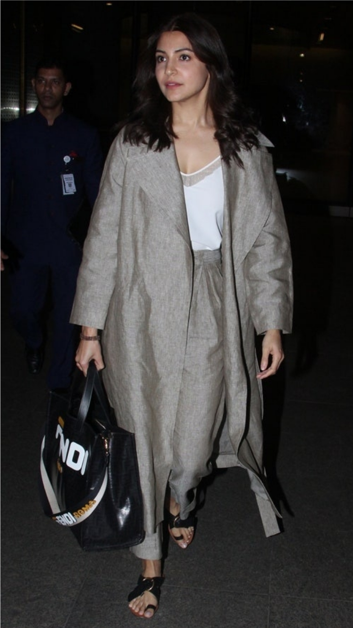 Guess The Price: Anushka Sharma's sleek Balenciaga sling bag is way  costlier than what you think