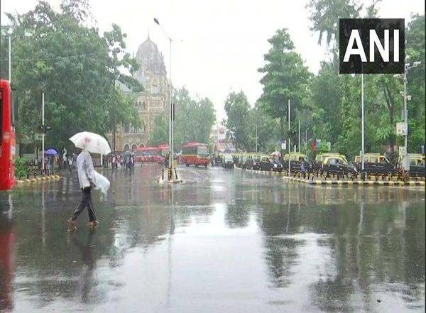 Weather Forecast 2021: IMD Predicts Moderate Rain in Mumbai, Suburbs