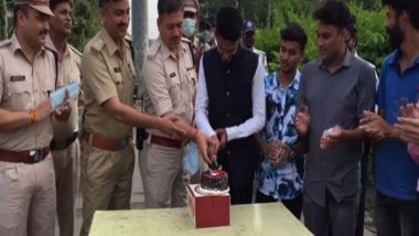 India News | Group of Youth Take Initiative to Create Awareness About Traffic Rules in Indore