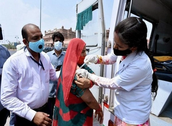 India News | India to Procure 27-28 Crore COVID-19 Vaccine Doses in October: Sources