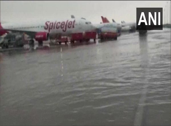 Delhi Rains: Four Domestic, One International Flight Diverted Due to Heavy Rainfall in National Capital; Check Details Here