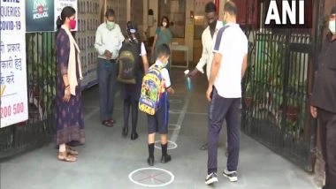 India News | UP Schools Reopen for Classes 1 to 5 with Strict COVID-19 Protocols