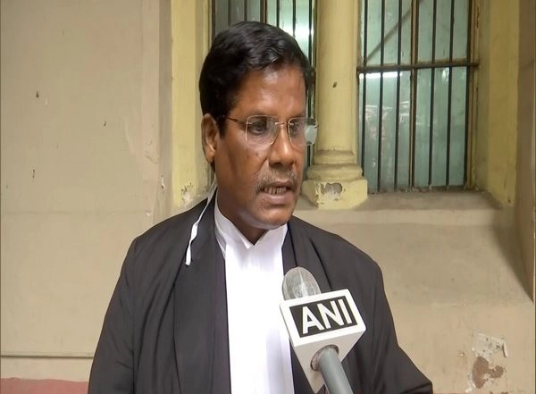 India News | Plea to Seek Directions to EC to Disclose By-poll Dates in West Bengal for Seats Left Vacant Filed in Calcutta High Court