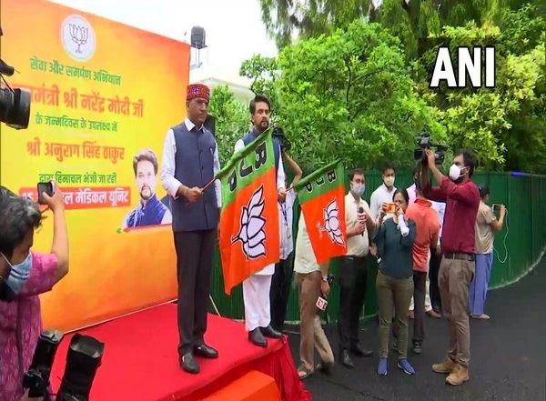 India News | Anurag Thakur, Mansukh Mandaviya Flag off 15 Mobile Medical Vans for Himachal Pradesh Ahead of PM Modi's Birthday