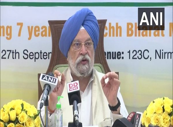Swachh Bharat Mission: PM Narendra Modi is Catalyst for Converting Mahatma Gandhi's Vision into Reality, Says Hardeep Singh Puri