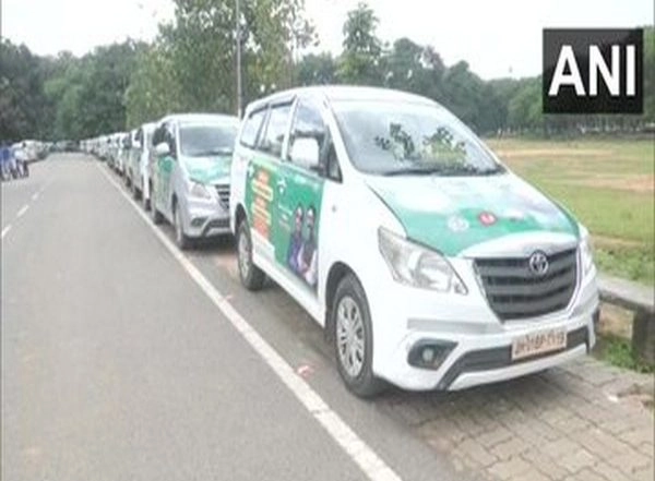 Jharkhand Govt Launches 60 Vaccine Express Vehicles to Speed Up COVID-19 Vaccination Campaign in the State
