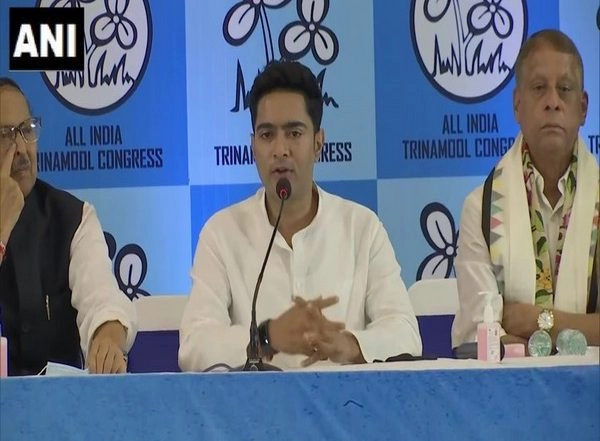 India News | Congress Needs to Get out of Armchair, Hit Streets to Defeat BJP: Abhishek Banerjee
