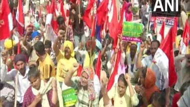 India News | Amritsar: Punjab Students' Union, Naujawan Bharat Sabha Begin Indefinite Protest Against Facelift of Jallianwala Bagh