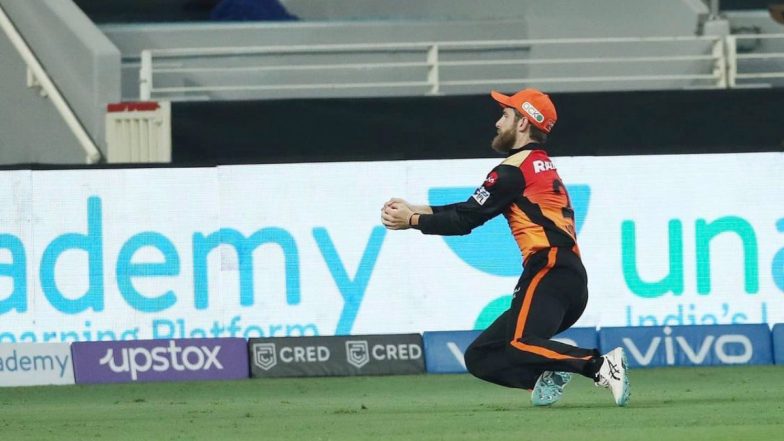 Kane Williamson Takes Brilliant Running Catch To Dismiss Prithvi Shaw During DC vs SRH IPL 2021 Clash (Watch Video)