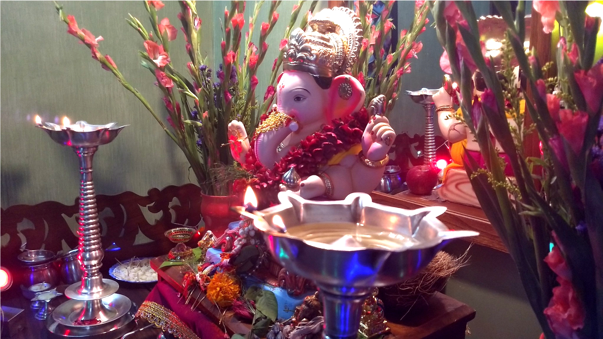 Festivals And Events News Ganpati Sthapana Muhurat For Ganesh Chaturthi 2021 Puja Vidhi Dos 6485