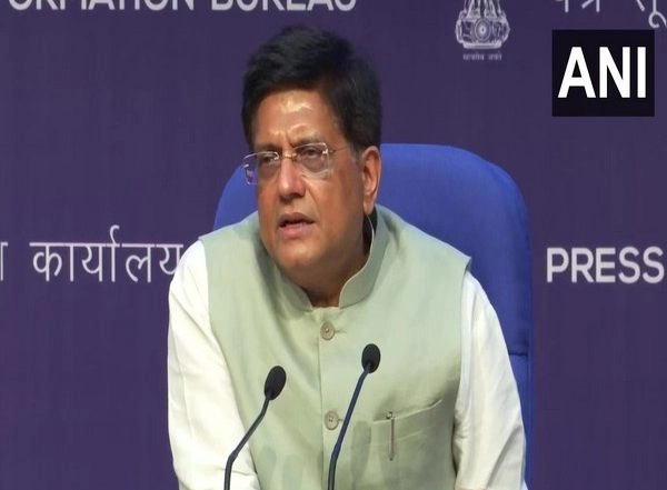 India News | Centre Approves Production Linked Incentive Scheme for Textile Sector