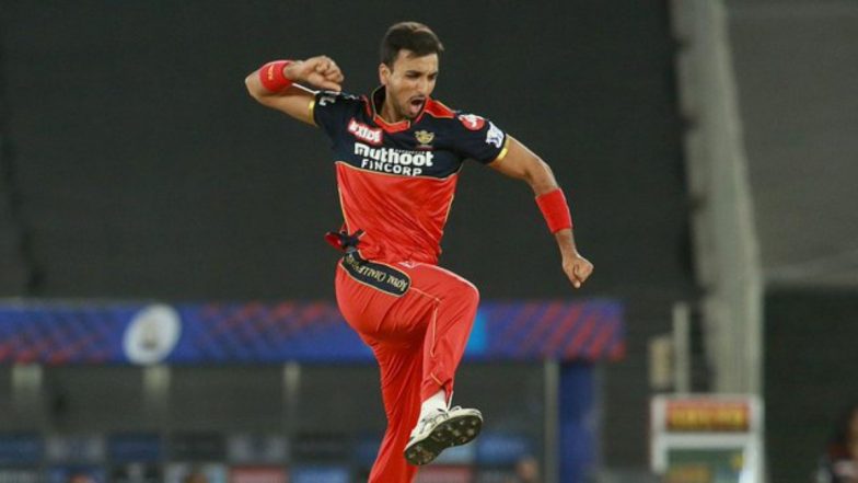 Harshal Patel Hat-Trick Video: Watch RCB Pacer Dent Mumbai Indians With Three Wickets in Three Balls