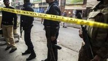 World News | Pakistan: Police Baton Charge Medical Students for Protesting Against 'flawed' Online Exams