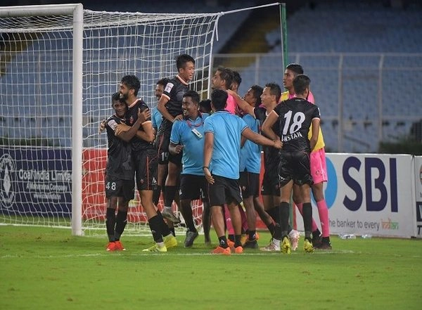 Sports News | Durand Cup: FC Goa Edge out Bengaluru FC in Sudden Death to Reach Finals