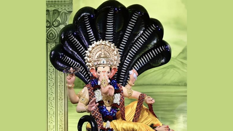 Lalbaugcha Raja 2021 Live Mukh Darshan & Aarti From Mumbai Day 9: Watch Live Streaming of Celebrations at Mumbai's Famous Pandal on Ninth Day of Ganeshotsav