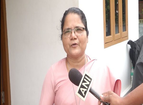 India News | Kerala: Two Teachers Spearhead Noble Cause, Build 150 Houses for Homeless