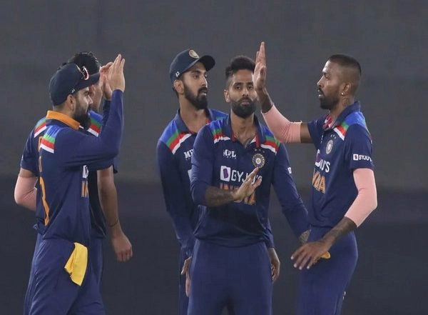 Sports News | T20 WC: Kohli and Boys to Square off Against England, Australia in Warm-up Games