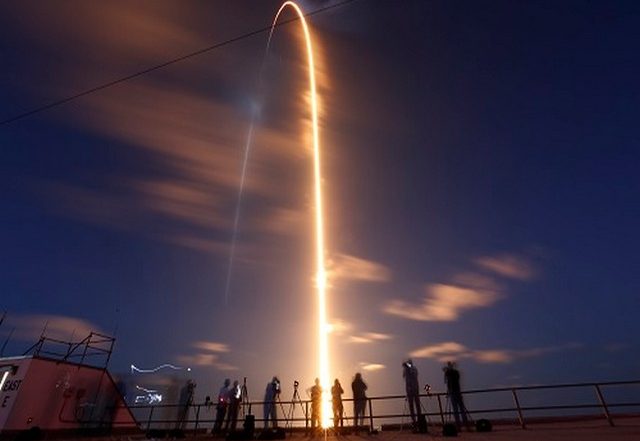 World News | SpaceX Launches Spaceship with First-ever Fully Civilian Crew on Board