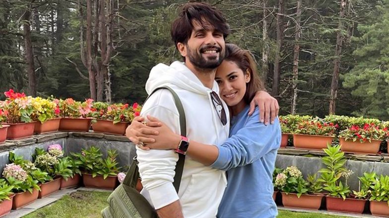 Mira Rajput Starts Her YouTube Channel; Hubby Shahid Kapoor Promotes It to the Fullest! (Watch Video)