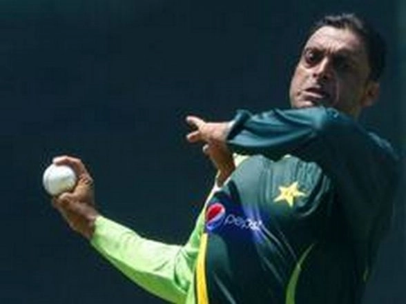 Shoaib Akhtar Calls for Unlimited Bouncers and Bodyline To Be Legalised in Test Cricket