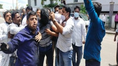 India News | Pune: Shiv Sena Workers Blacken Face of Man Who Allegedly Put out Defamatory Posts Against Maharashtra CM, Others