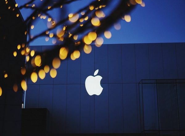 Apple’s Apple Music, Mobile App Store and Podcasts Restore Service After Outage for 2nd Straight Day