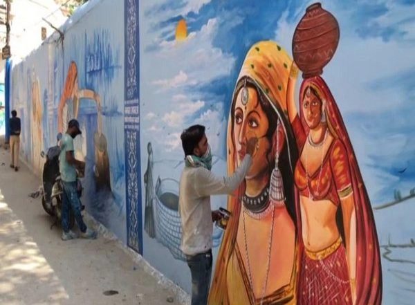 India News | Jodhpur: Artists Paint Murals to Highlight Rajasthan's Culture