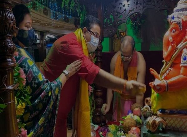 India News | Ganeshotsav: Celebrations at Mumbai's Siddhivinayak Temple Go Virtual Amid COVID-19 Restrictions